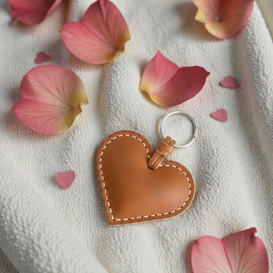 Personalized Leather Heart Keychain – Custom Name Engraved Romantic Gift for Him & Her, Leather Key Chain, Engraved Key Tag Gift for her, Birthday Gift, Anniversary Gift