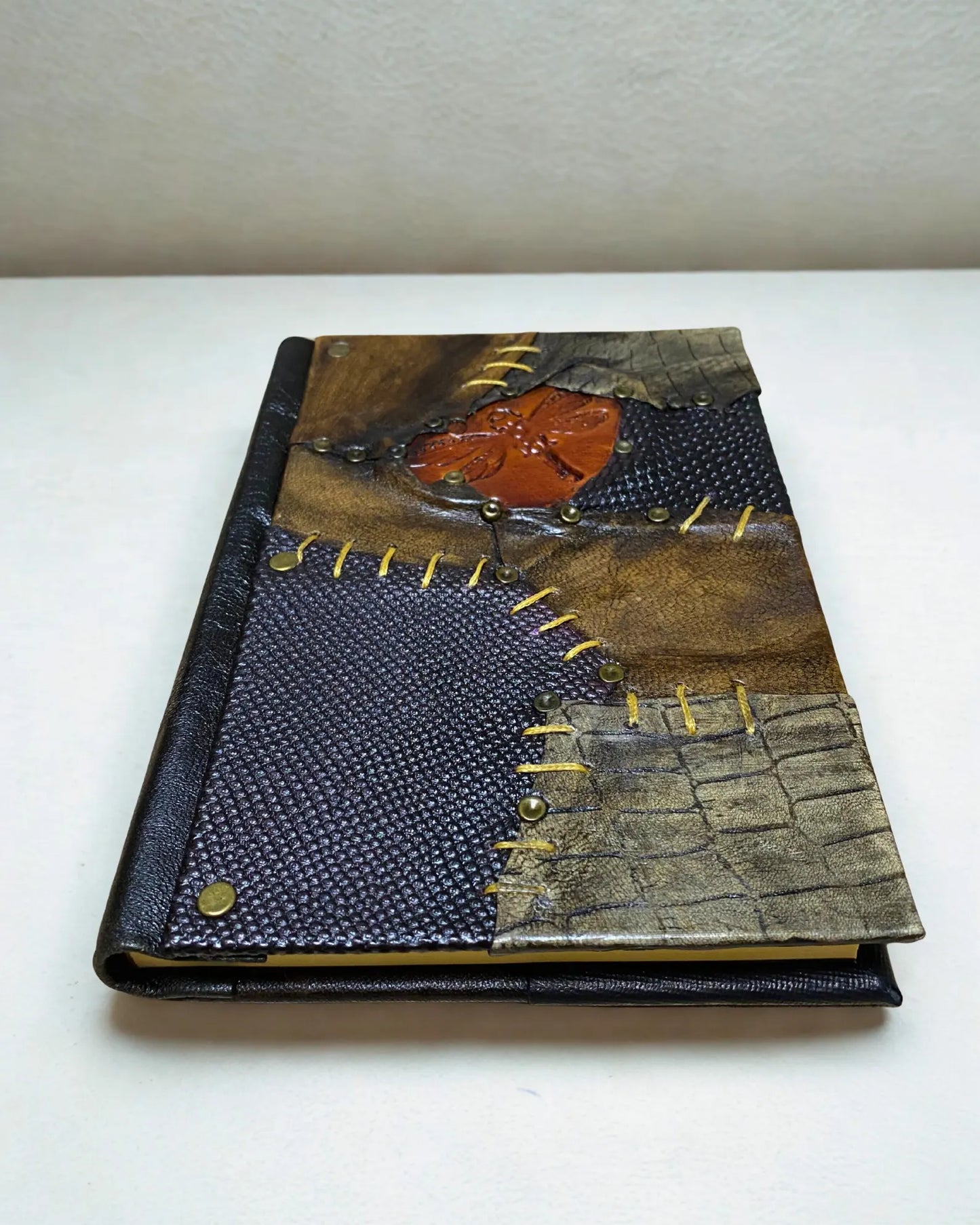 The Prastara Handmade Leather Journal