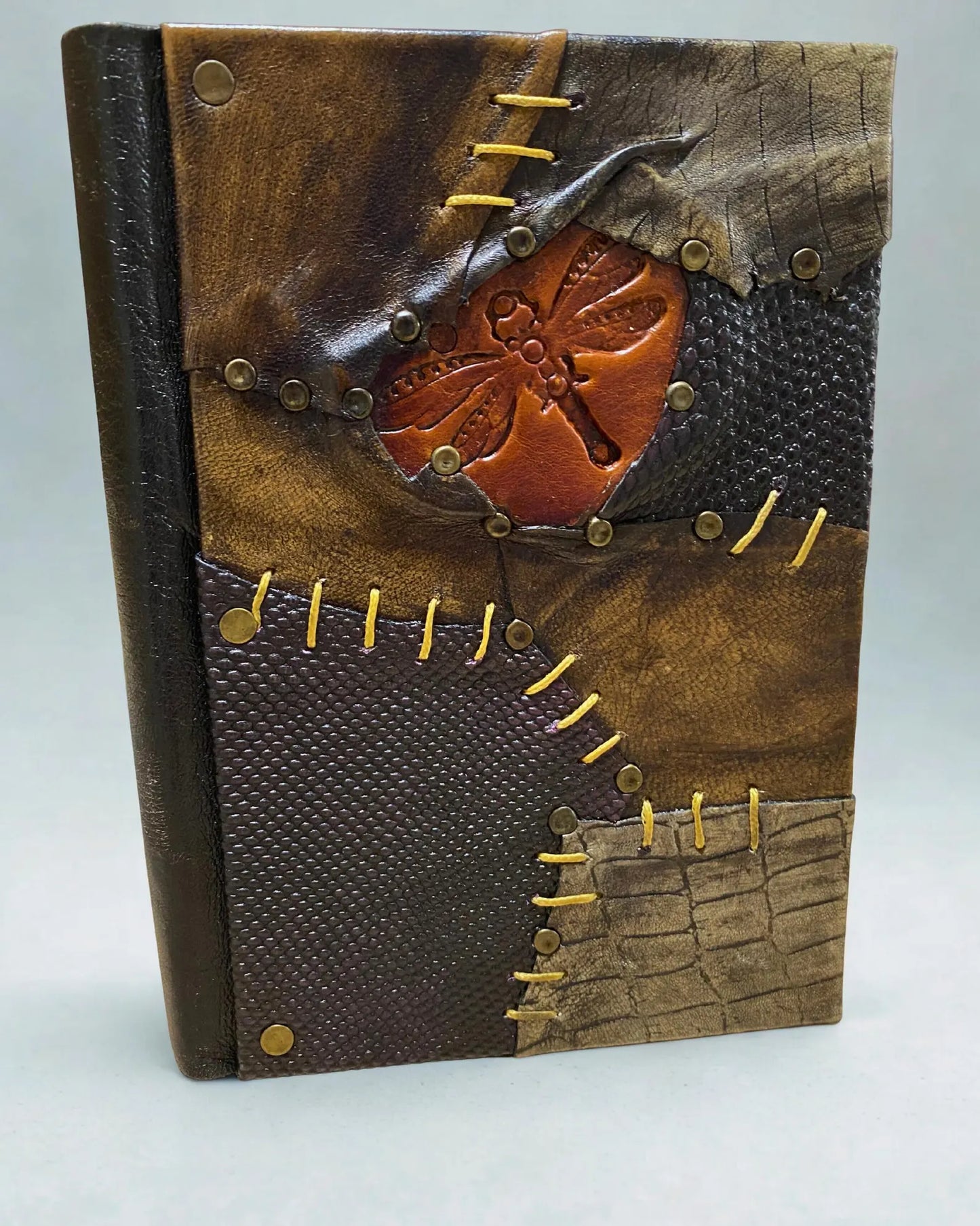 The Prastara Handmade Leather Journal