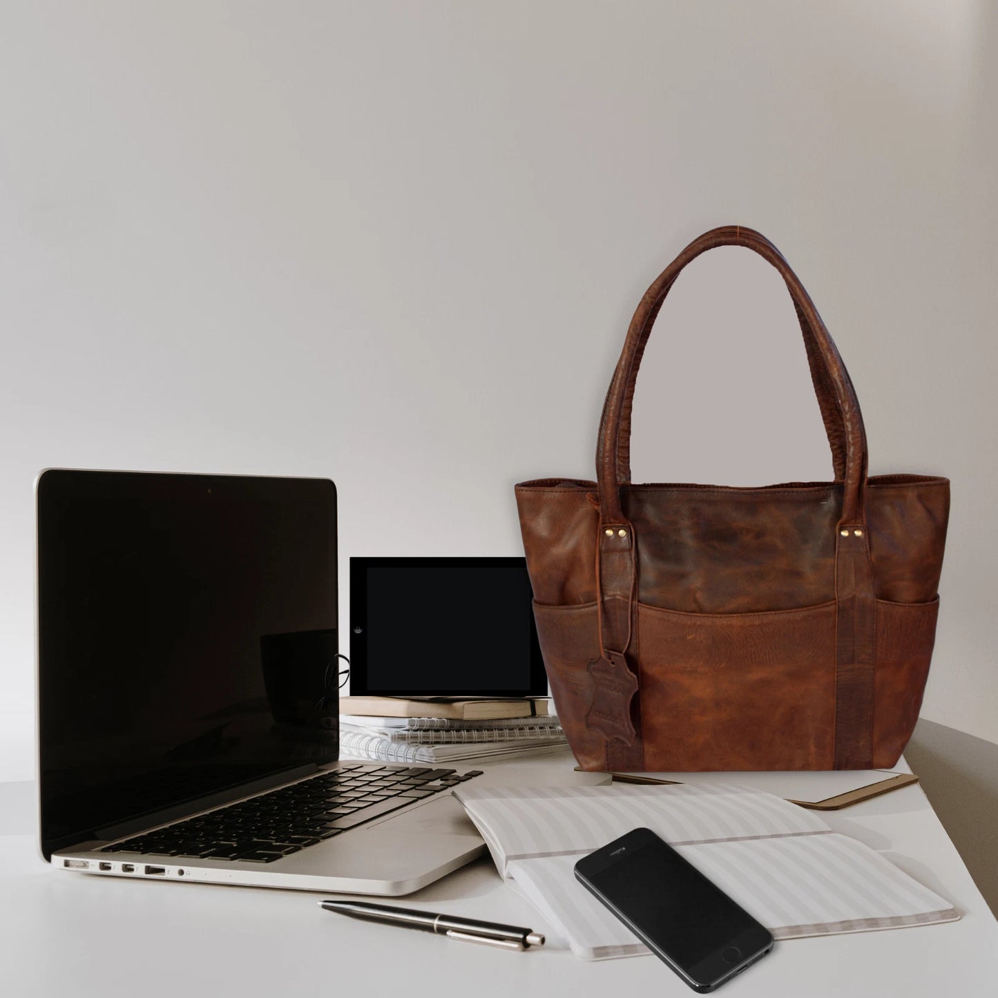 The Prastara Carry Shoulder Bag Womens