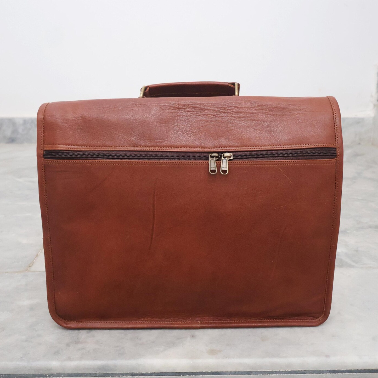 15" Leather Messenger Bag for Women Travel Laptop Crossbody Satchel Bag for Men School College Brown Handbag Best Graduation Christmas Gift