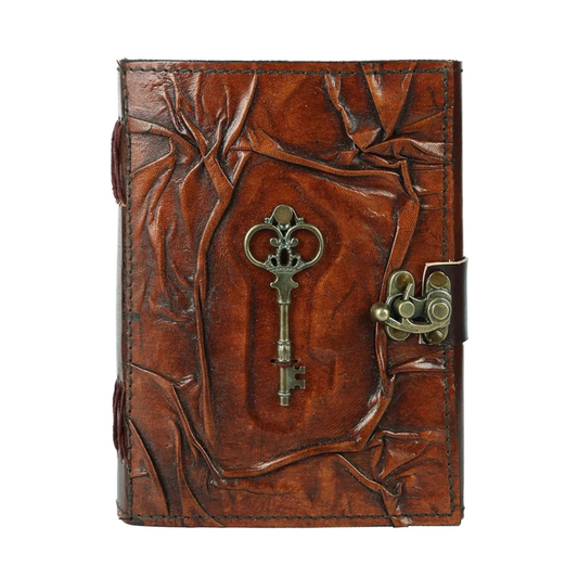 Leather Vintage Journal Retro Travel Diary an Exclusive Handmade Paper Notebook with Key Leather Bound Journal Vintage Journal for Man and Women (The Key