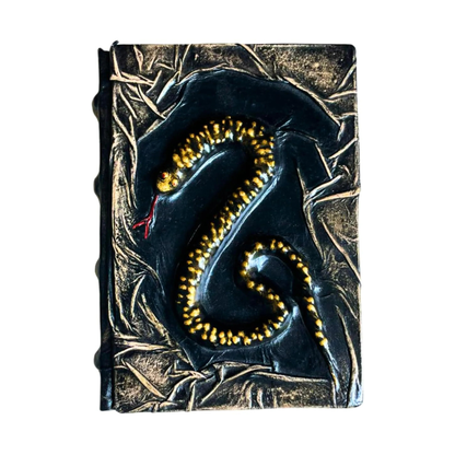 The Prastara Handmade Leather Journal