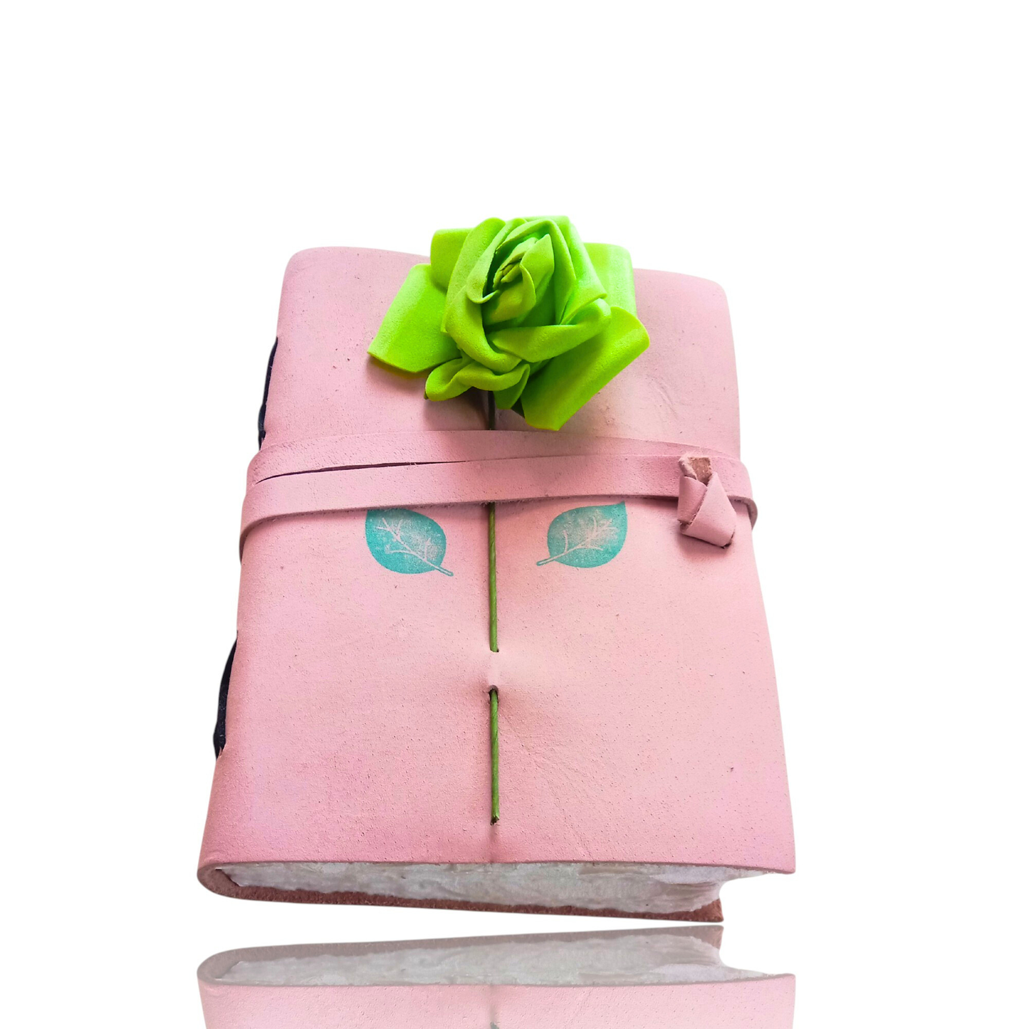 Prastara -Leather Bound Journal - Rustic Brown, 7"X5", 220 Pages - Vintage Blank Paper Diary for Writing, Drawing, Sketchbook, and Travel Notebook - Ideal for Women and Men