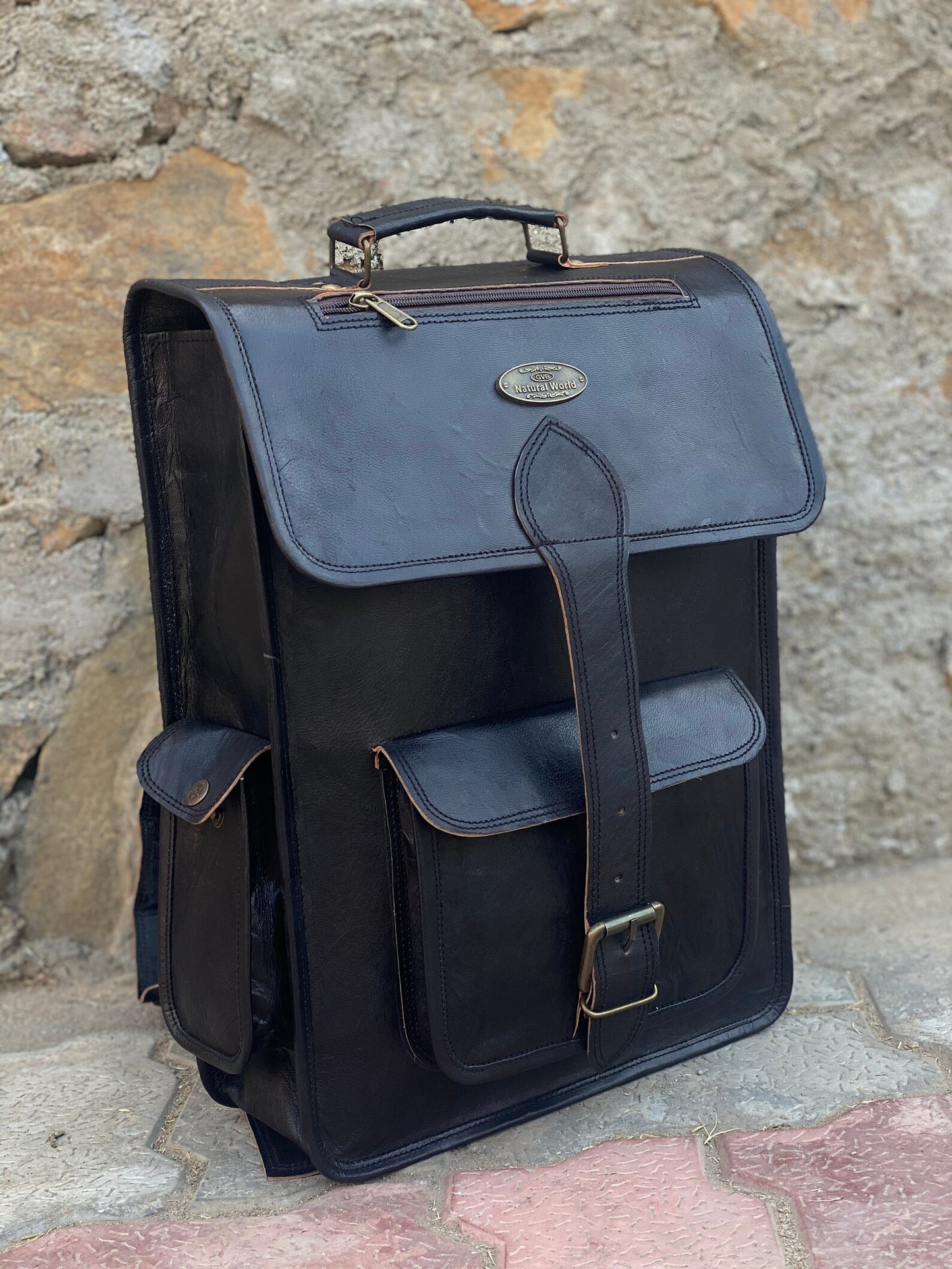 The Prastara Leather Goat genuine leather Men's Backpack