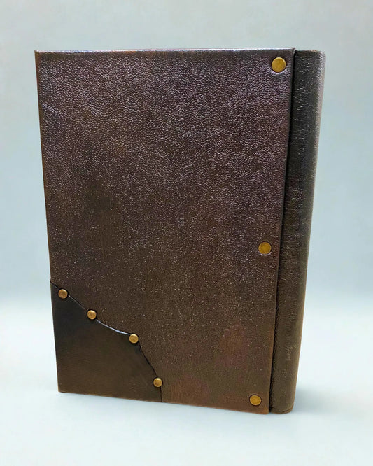 The Prastara Handmade Leather Journal